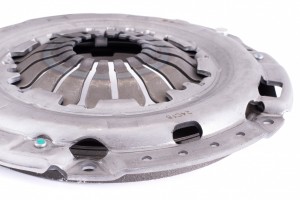 K.EMB SECO- CHEVROLET SONIC 1.6/TRACKER 1.8 C/RUL BAR