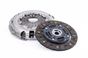 K.EMB SECO- NISSAN 1.6 MARCH/NOTE/VERSA C/RUL BAR